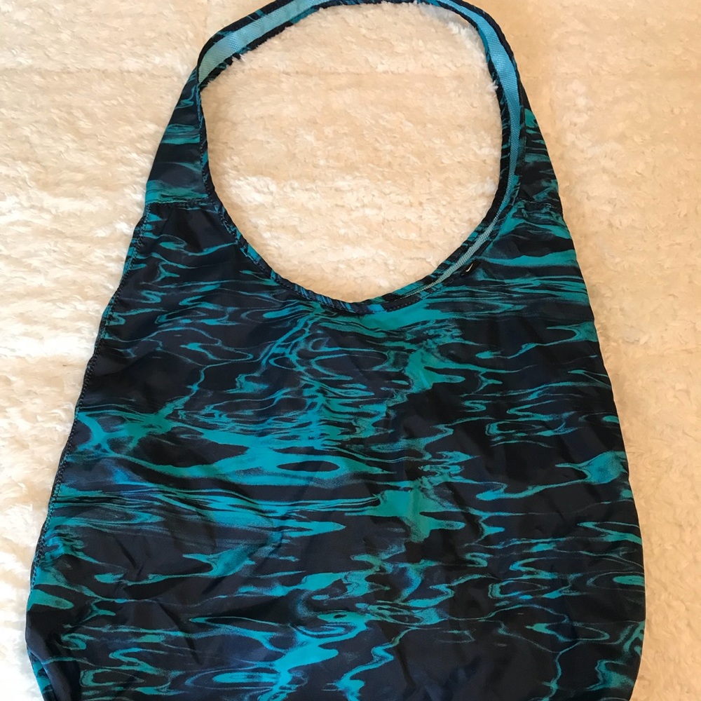 Nike reversible bag.